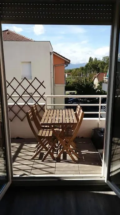 Apartman Like Home, In Geneva'S Neighborhood Ville-la-Grand Franciaország